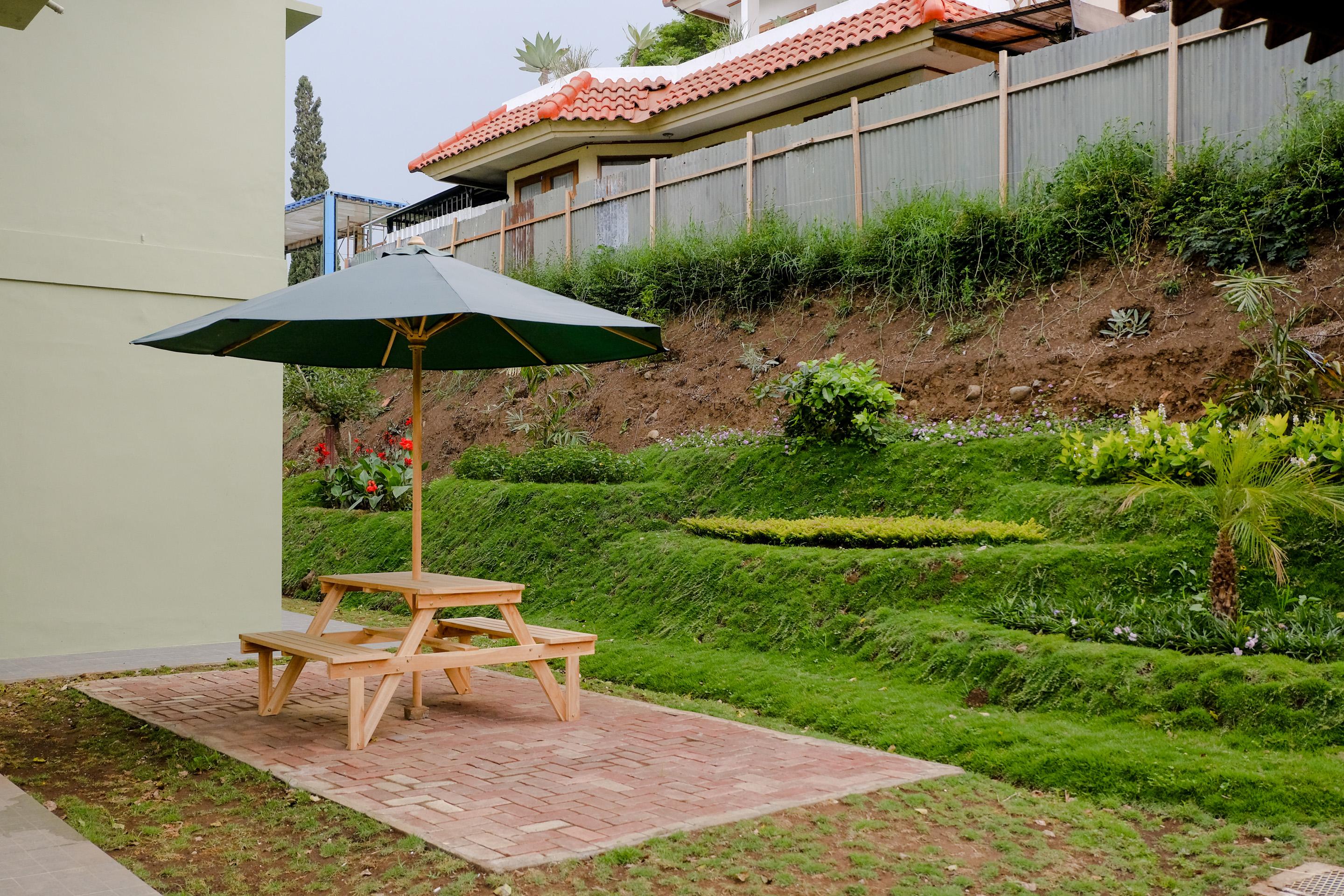 Panorama Inn Residence Batu Mitra Reddoorz Exterior foto